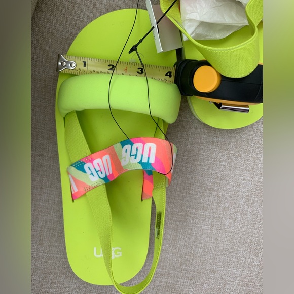 FINAL PRICE NEW UGG Zuma Sling Sandals: Neon Lime Green, White Logo On Strap, 6 - Picture 10 of 11
